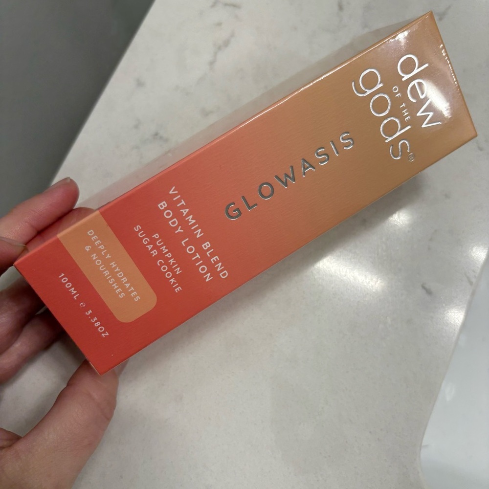 Dew of the Gods Glowasis Vitamin Blend Body Lotion-PUMPKIN SUGAR COOKIE(NEW)